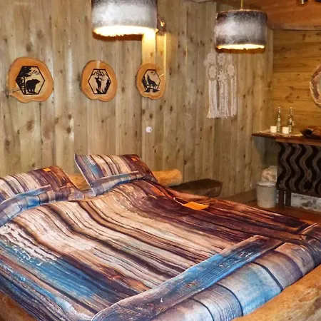 La Valise A Cheval Oda ve Kahvaltı Mezieres-sur-Ponthouin