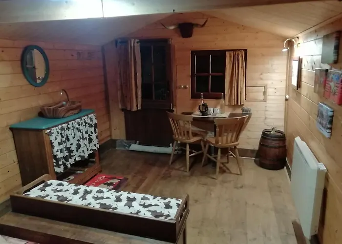 La Valise A Cheval Mezieres-sur-Ponthouin