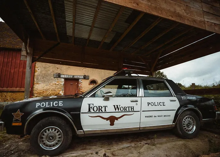 La Valise A Cheval 3* Mezieres-sur-Ponthouin